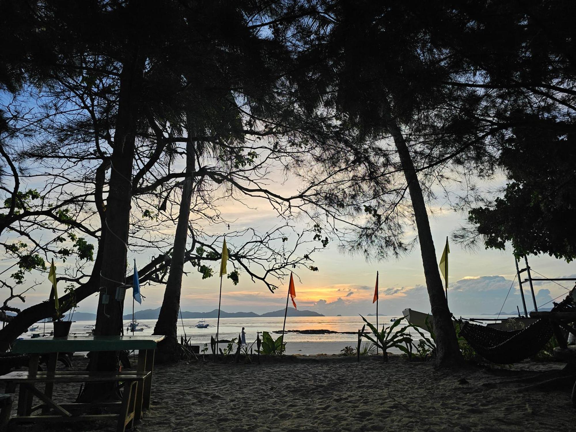Floresitas Beach Resort El Nido Eksteriør billede